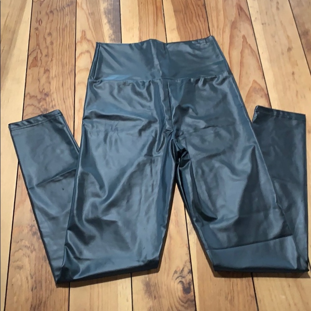 Faux Leather high waisted leggings